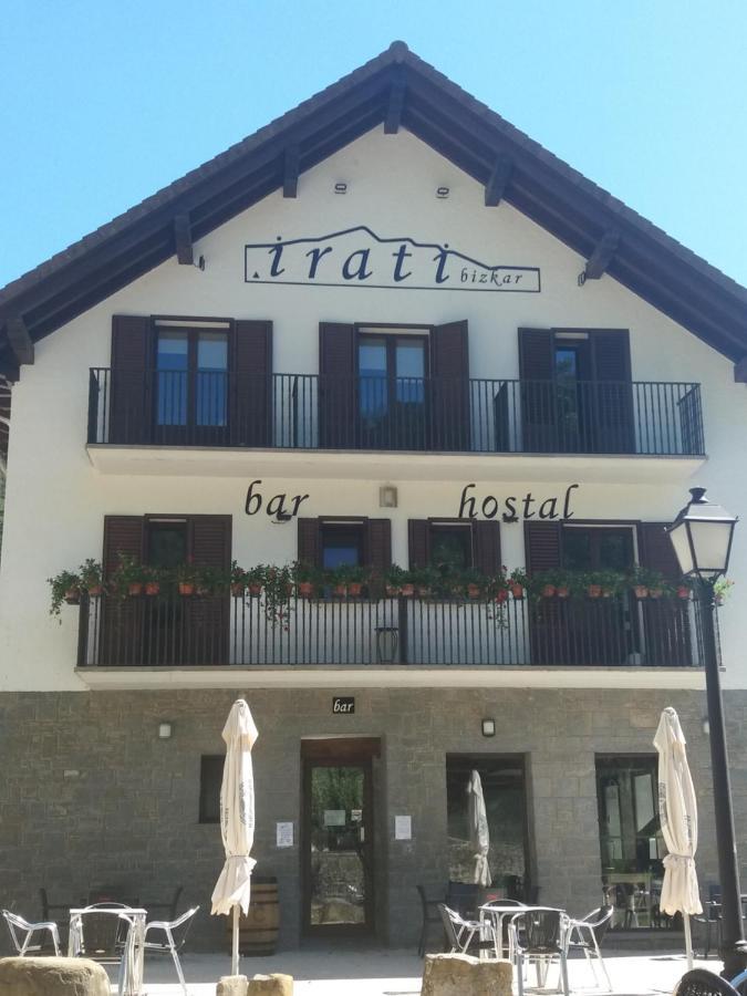Hostal Iratibizkar Ochagavía Exterior foto